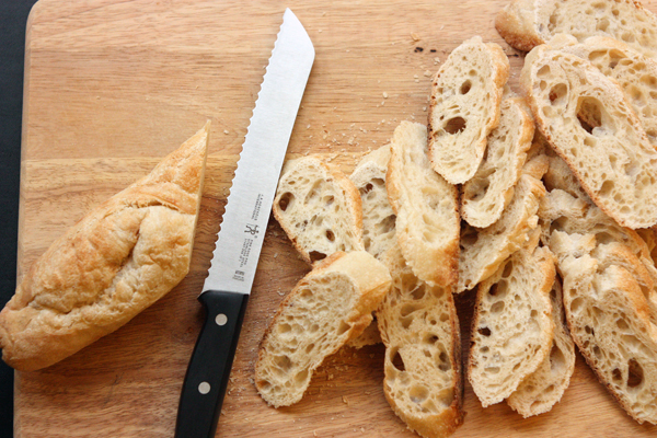 Tiny breads