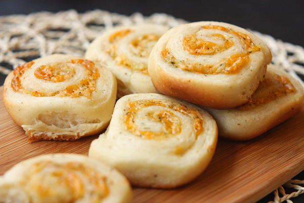 Cheddar Swirl Buns