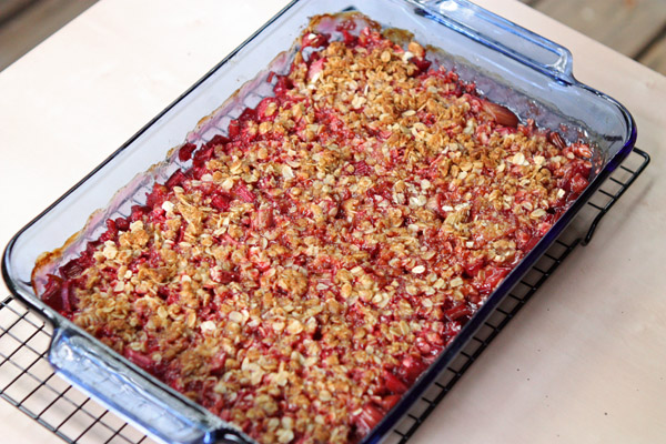 Rhubarb Crisp